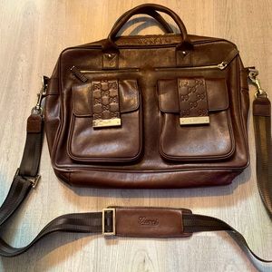 Gucci authentic messenger bag